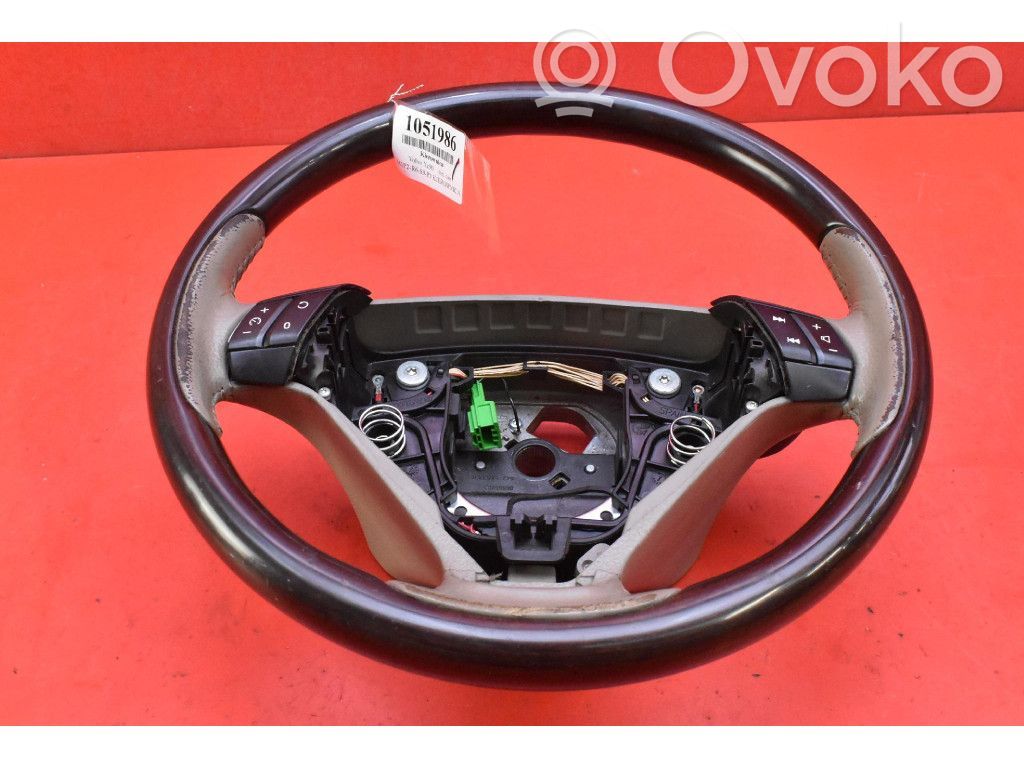 Volvo XC90 Vairas 
