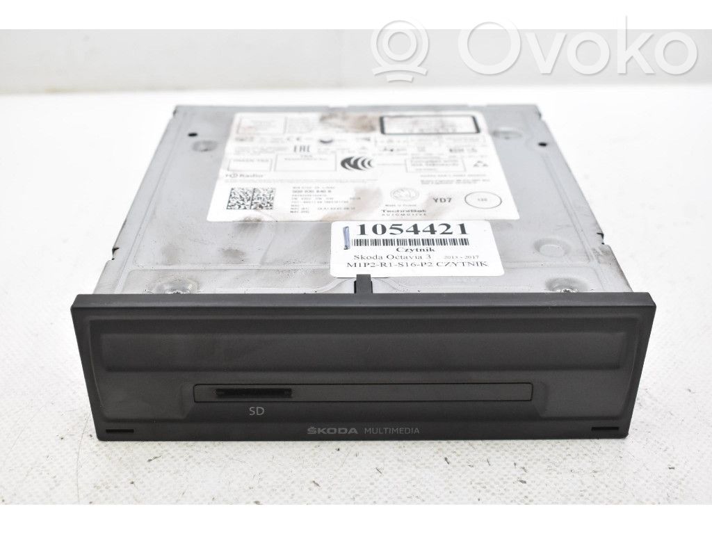 Skoda Octavia Mk3 (5E) Radio/CD/DVD/GPS head unit 