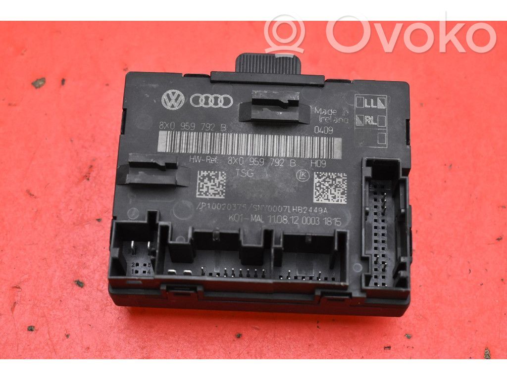 Unité de commande, module ECU de moteur   8X0959792B,8X0959792B