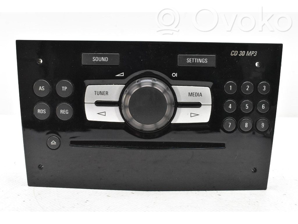 Opel Corsa D Panel / Radioodtwarzacz CD/DVD/GPS 