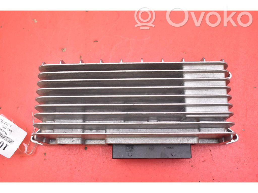 Audi Q7 4L Sound amplifier 