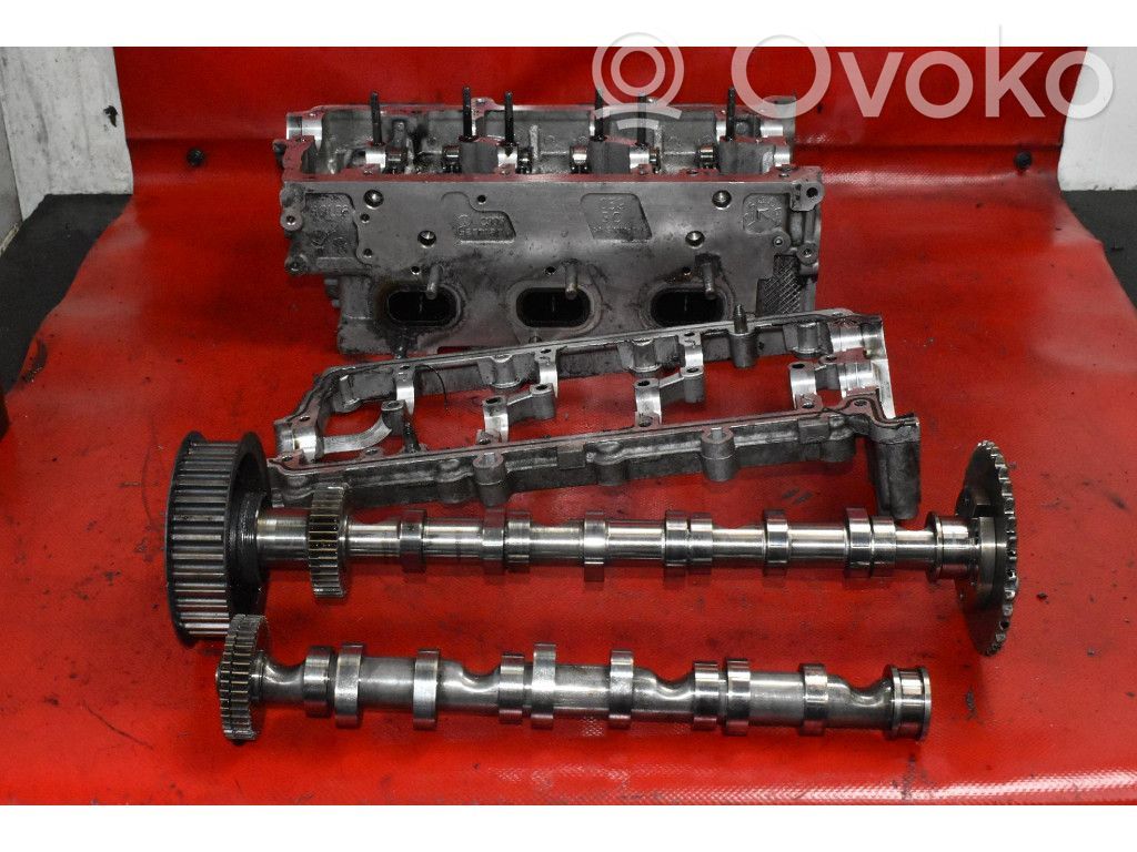Audi A5 8T 8F Engine head 