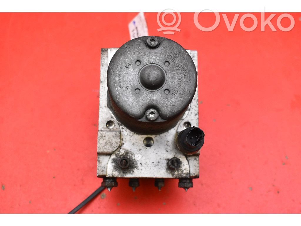 Toyota Avensis Verso Pompe ABS