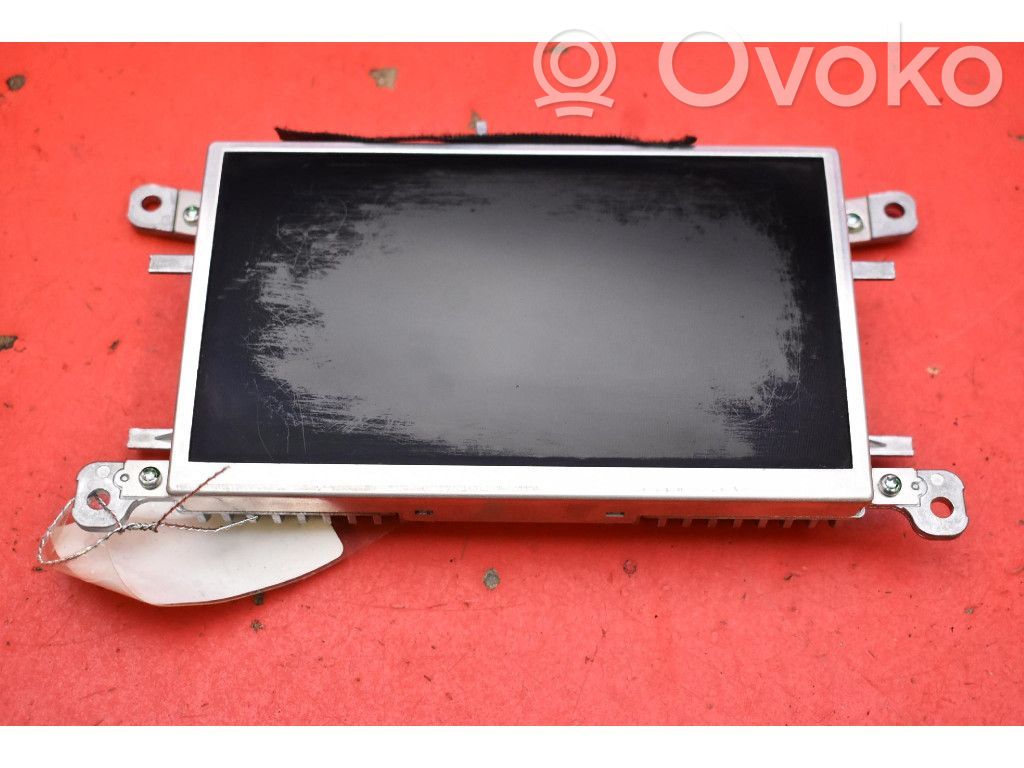 Audi A4 S4 B8 8K Panel / Radioodtwarzacz CD/DVD/GPS 