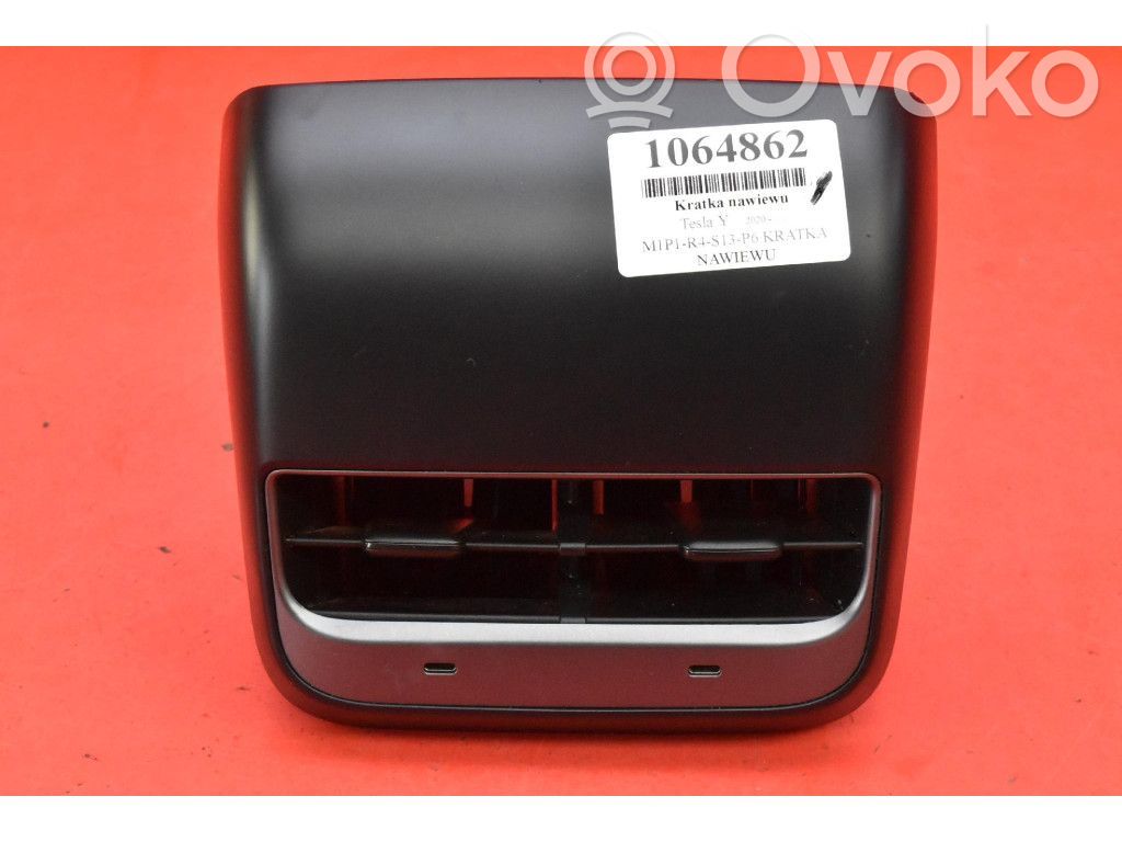 Tesla Model Y Moldura protectora de la rejilla de ventilación lateral del panel 