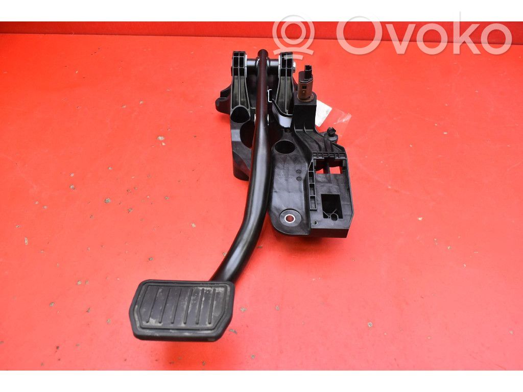 Tesla Model Y Pedal del acelerador 