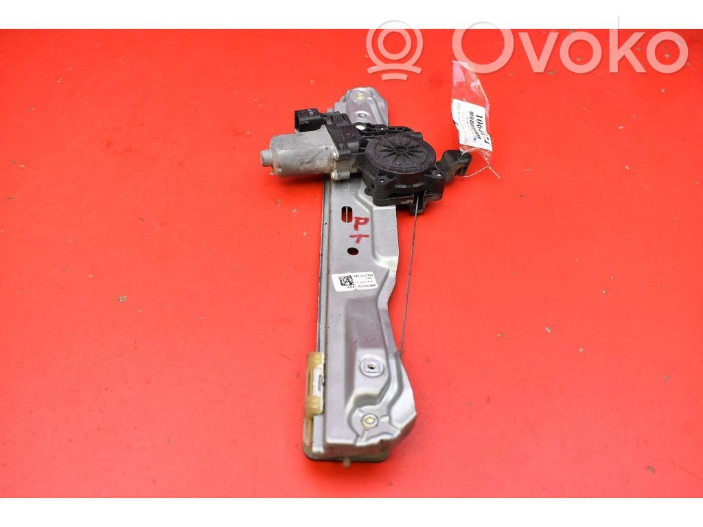 Ford Grand C-MAX Elektryczny podnośnik szyby drzwi tylnych 