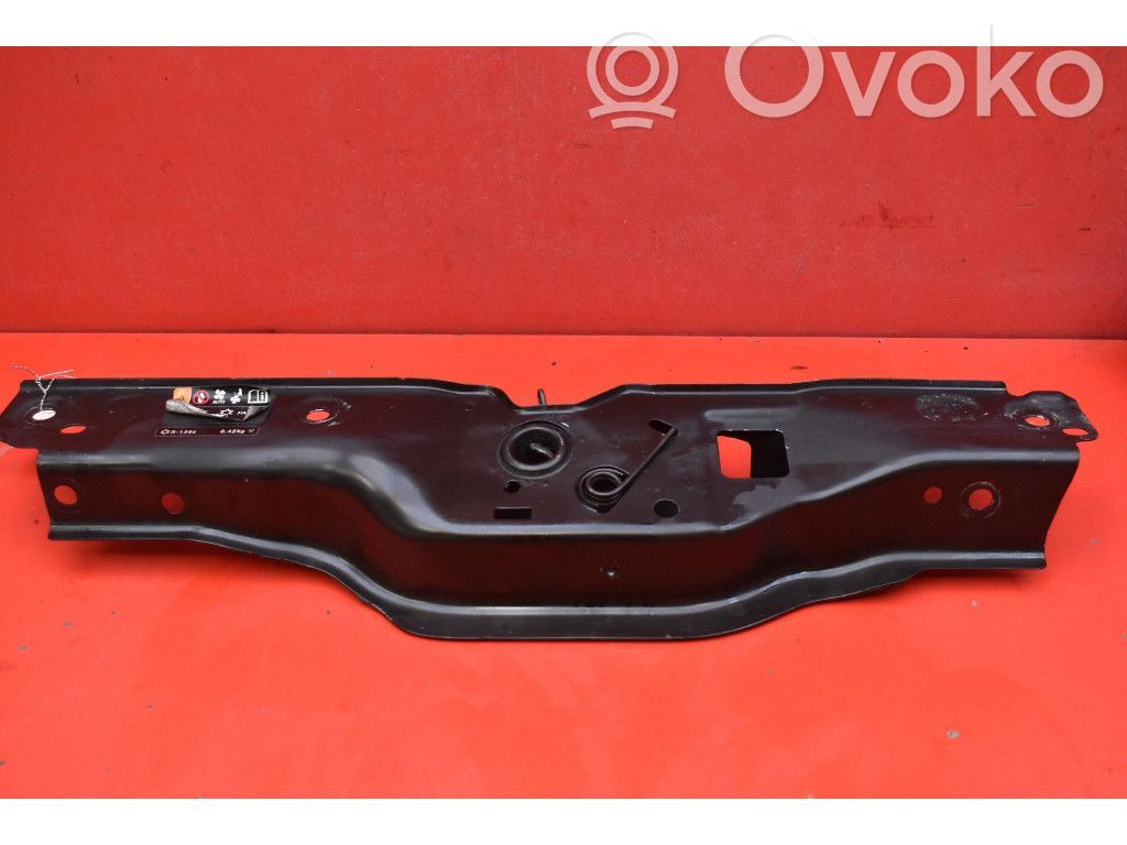 Opel Corsa E Piesă caroserie față 