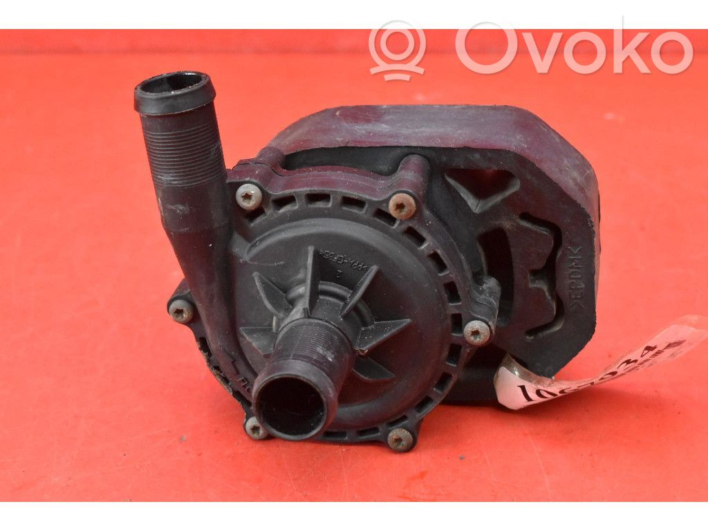 Vesipumppu   600736700E,600736700E