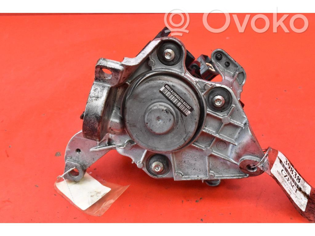 Ford Grand C-MAX Bomba de vacío 