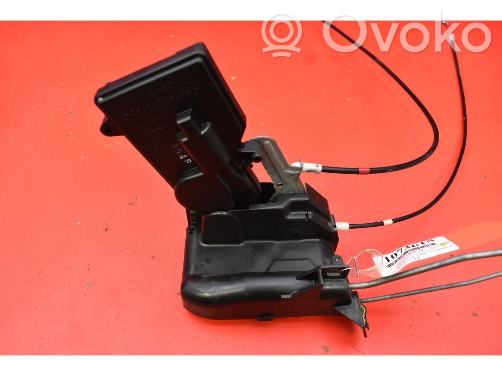 Mazda 6 Front door lock 