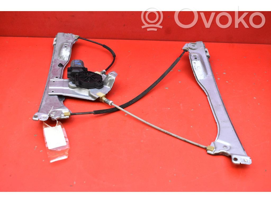Renault Clio III Elektryczny podnośnik szyby drzwi przednich 