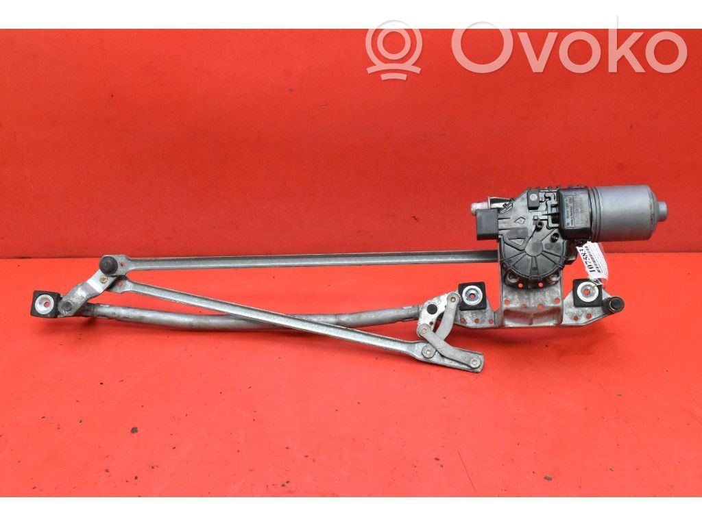 Ford Focus C-MAX Front wiper linkage and motor 