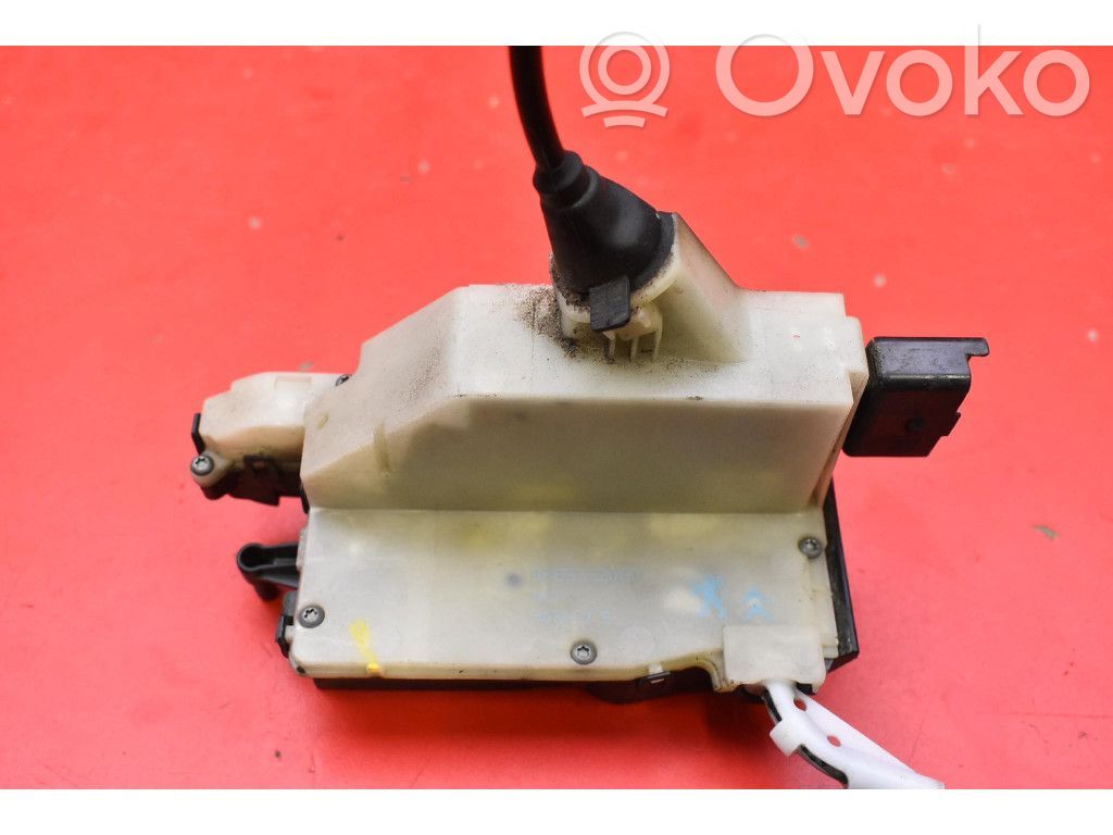 Citroen C4 II Rear door lock 