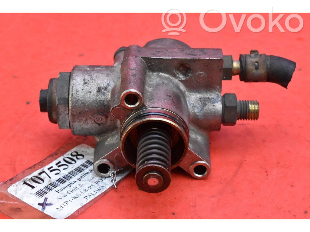 Volkswagen Golf IV Bomba interna de combustible 