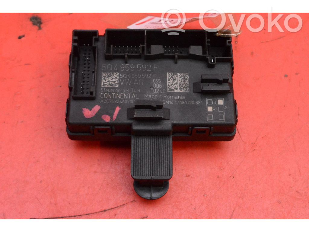 Engine control unit/module ECU   5Q4959592F,5Q4959592F