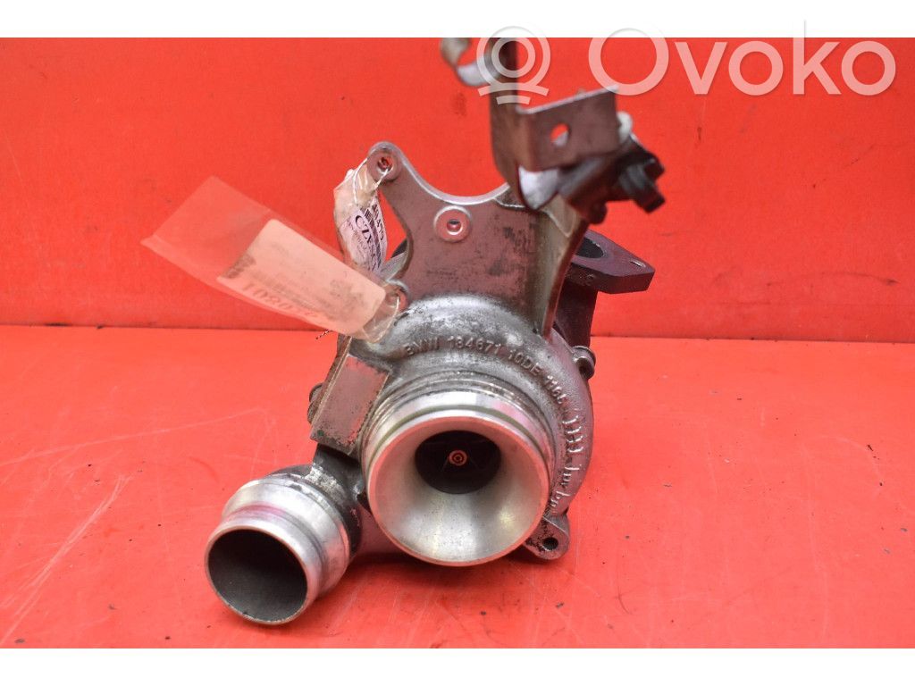 Cześć układu próżniowego turbosprężarki   851820401,851820401
