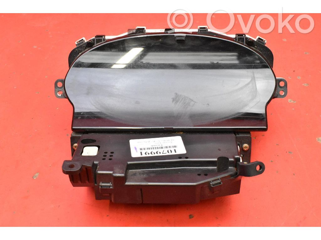Toyota Yaris Verso Vitezometru (grup de instrumente) 