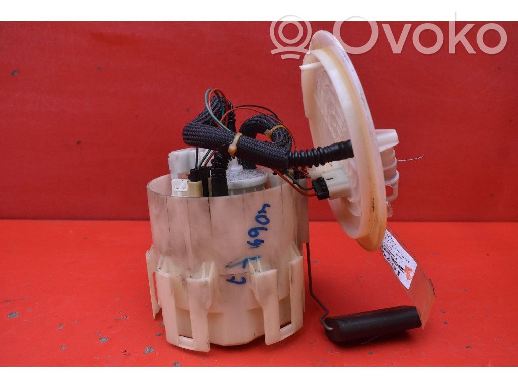 Opel Astra H Bomba interna de combustible 