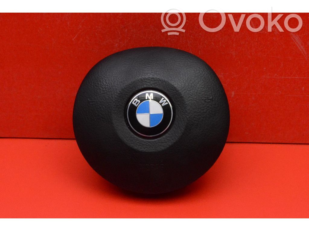 BMW X3 E83 Vairo oro pagalvė 