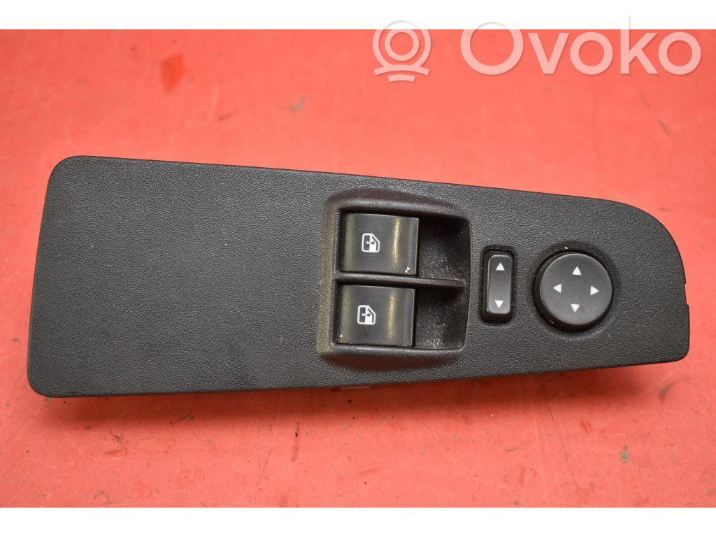 Fiat Bravo Interruptor del elevalunas eléctrico 