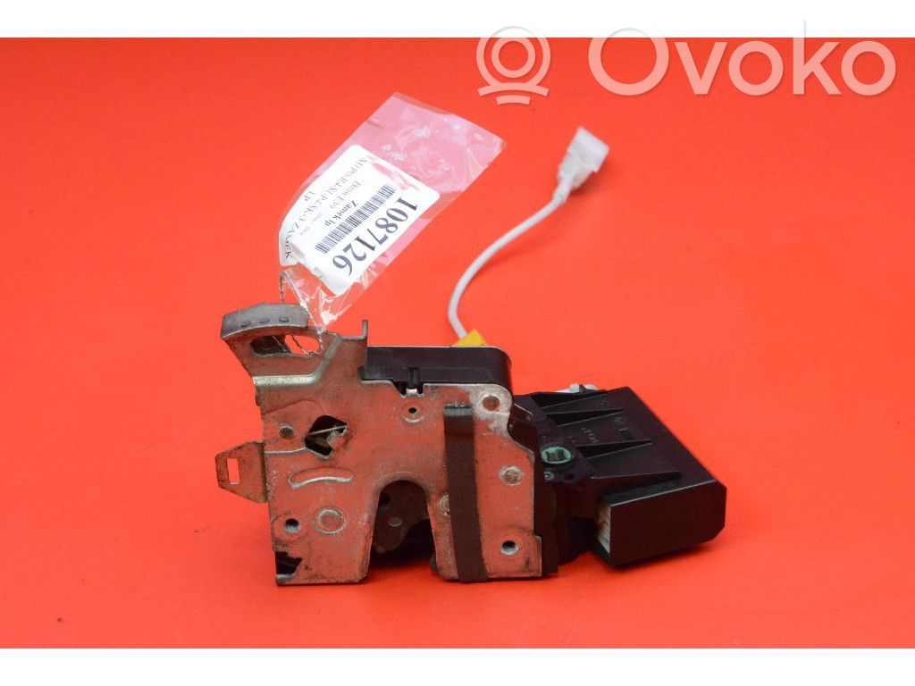 Front door lock   8235113,8235113