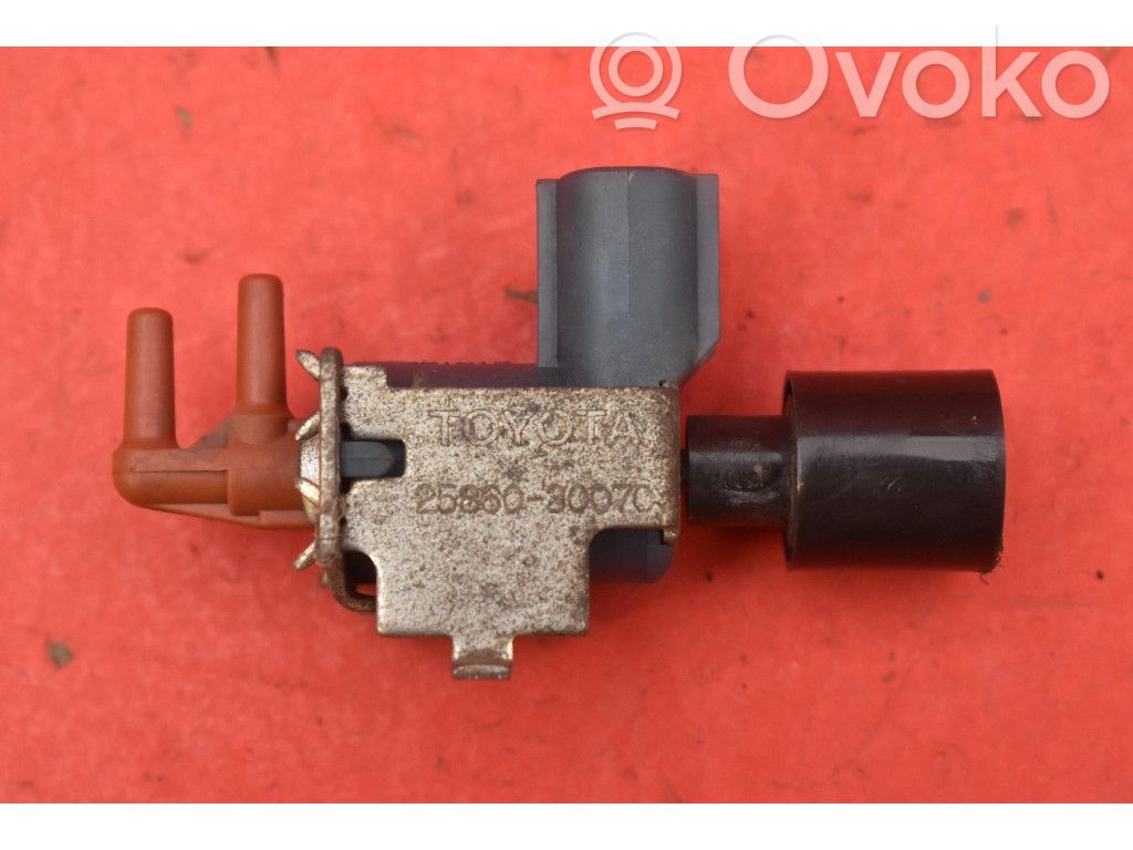Toyota Auris 150 Válvula de vacío 