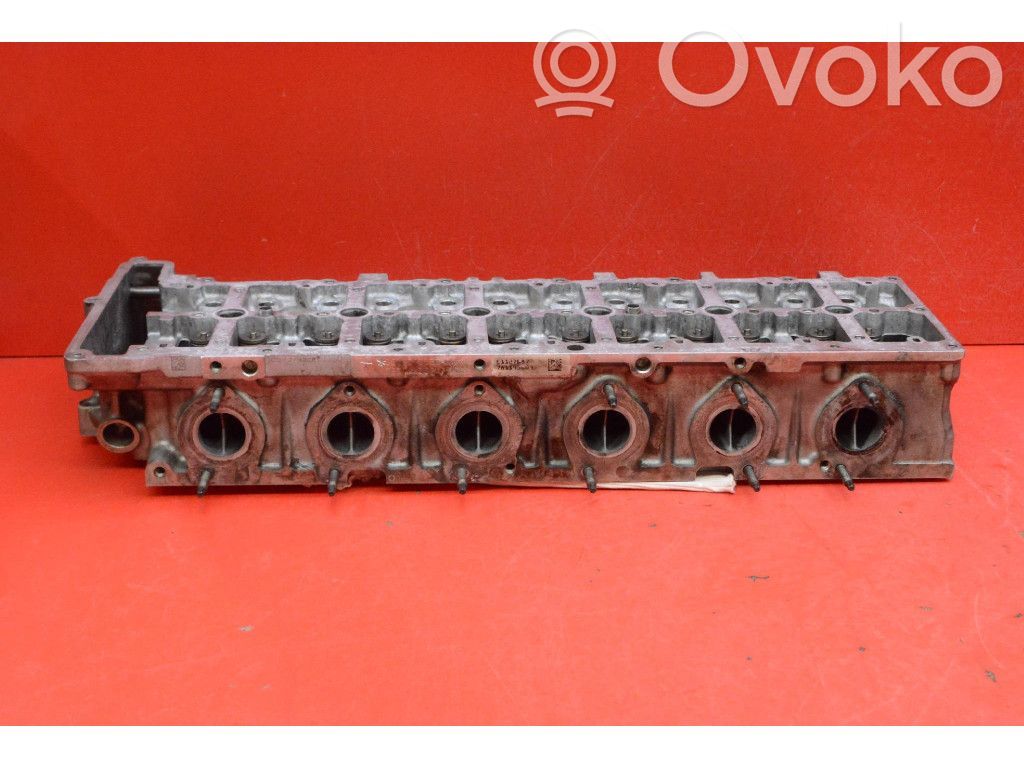 BMW 7 F01 F02 F03 F04 Engine head 