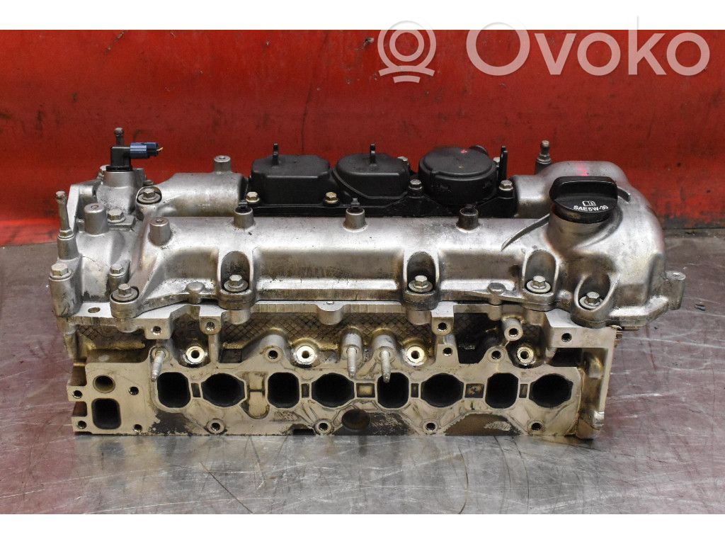Chevrolet Cruze Engine head 