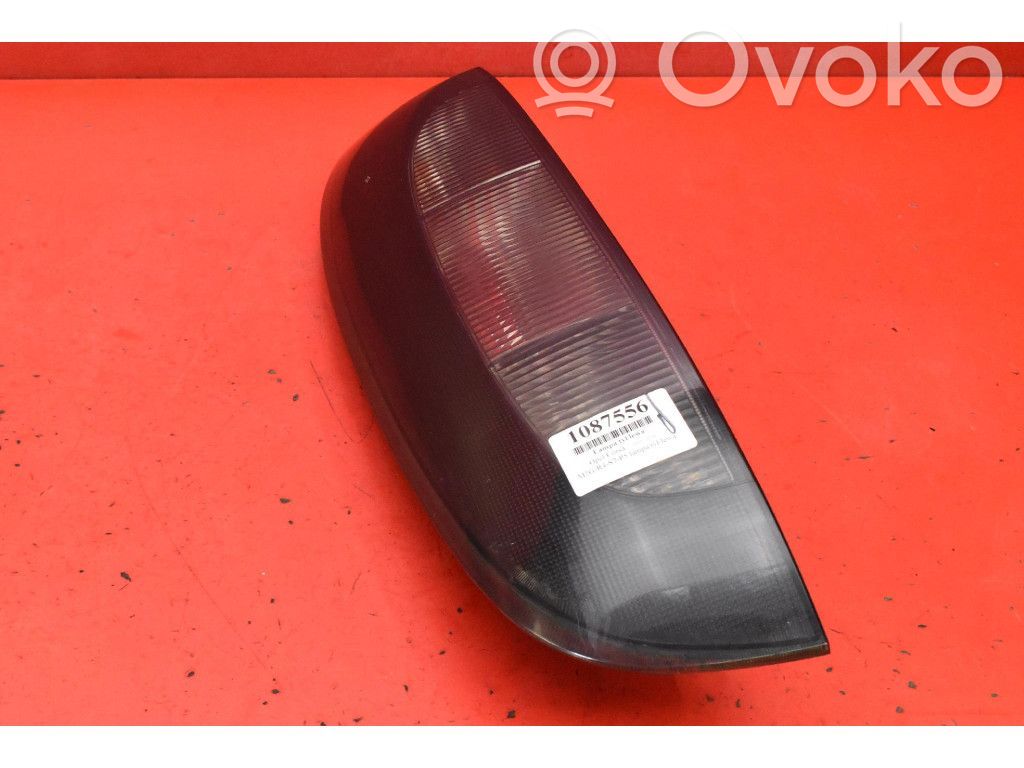 Opel Corsa C Aizmugurējais lukturis virsbūvē 