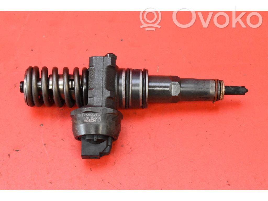Injector combustibil   0414720215,0414720215