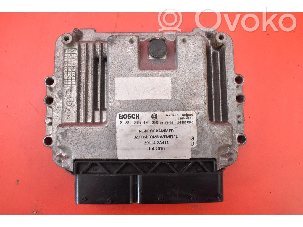 Hyundai i30 Unitate control motor/modul ECU 