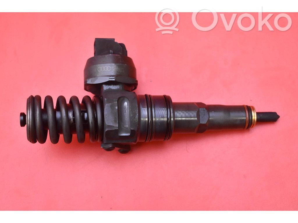 Audi A4 S4 B6 8E 8H Iniettore