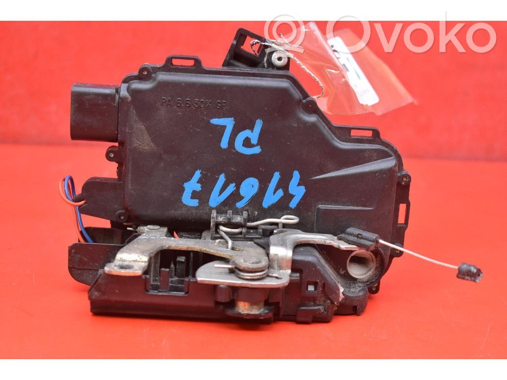 Seat Leon (1M) Zamek drzwi przednich