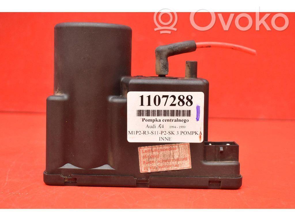 Audi A4 S4 B5 8D Pompă vacuum închidere centralizată
