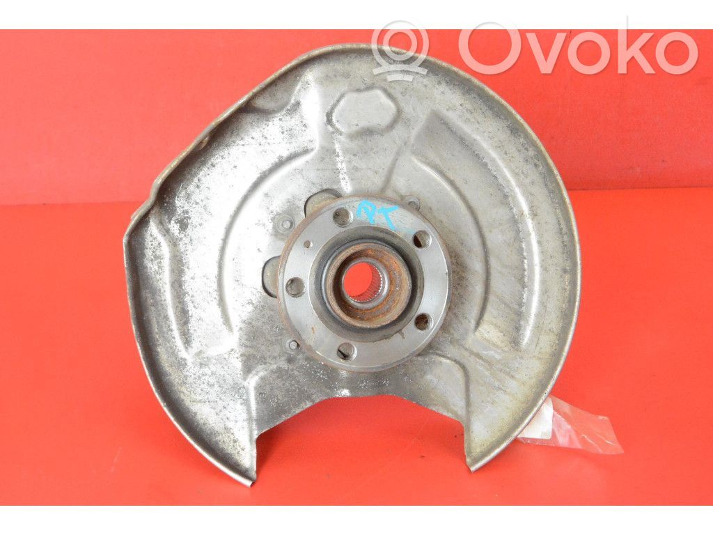 Volvo V60 Fusée d'essieu de moyeu de la roue avant 