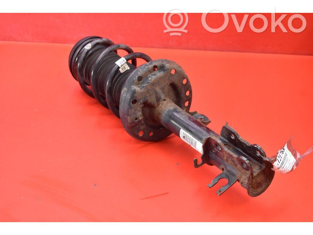 Opel Corsa D Amortyzator przedni 