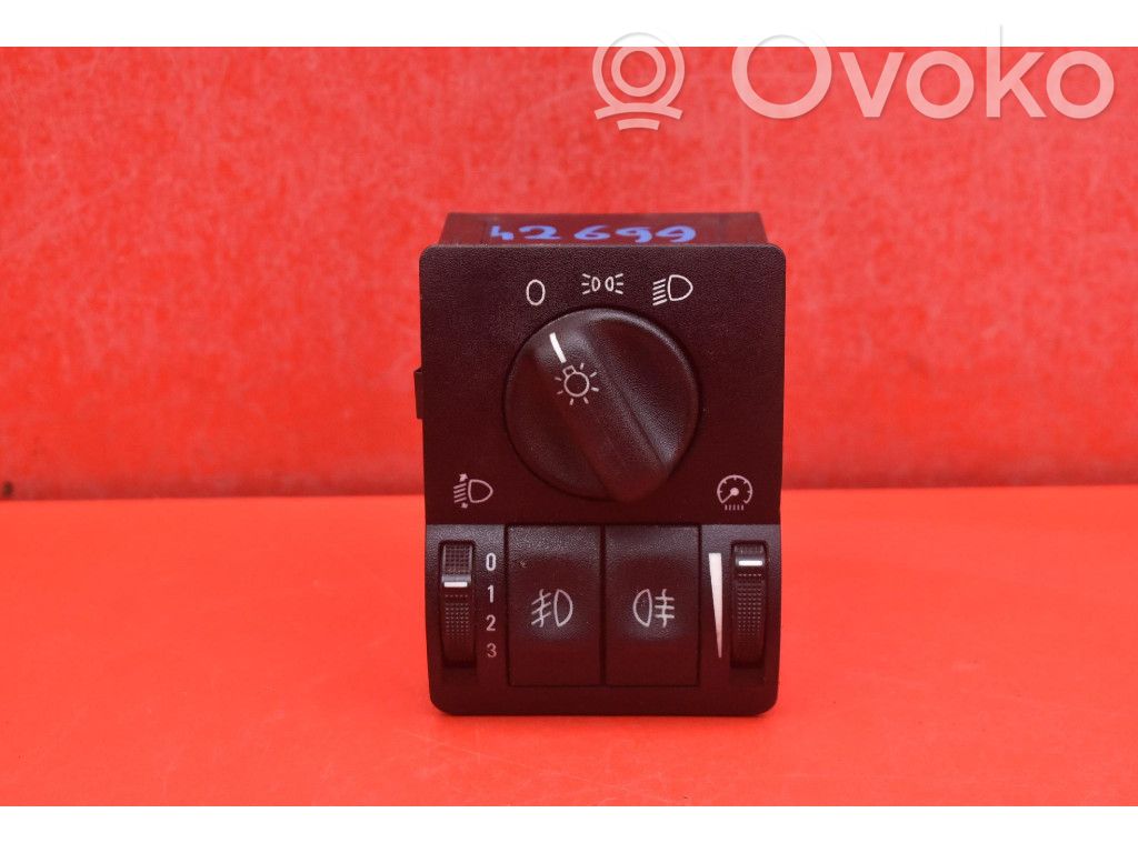 Opel Zafira A Lichtschalter 