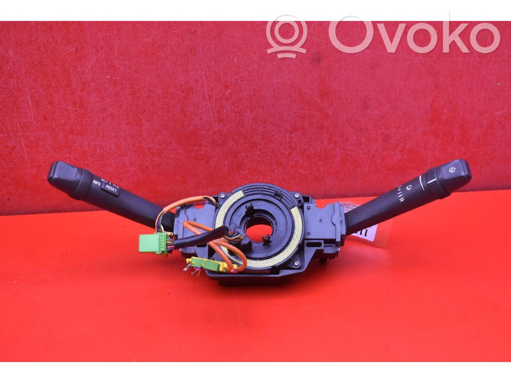Volvo S60 Citu veidu slēdži / pogas / pārslēdzēji 