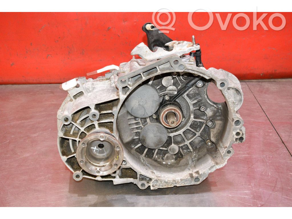 Volkswagen PASSAT B6 Boîte de vitesses manuelle à 6 vitesses 
