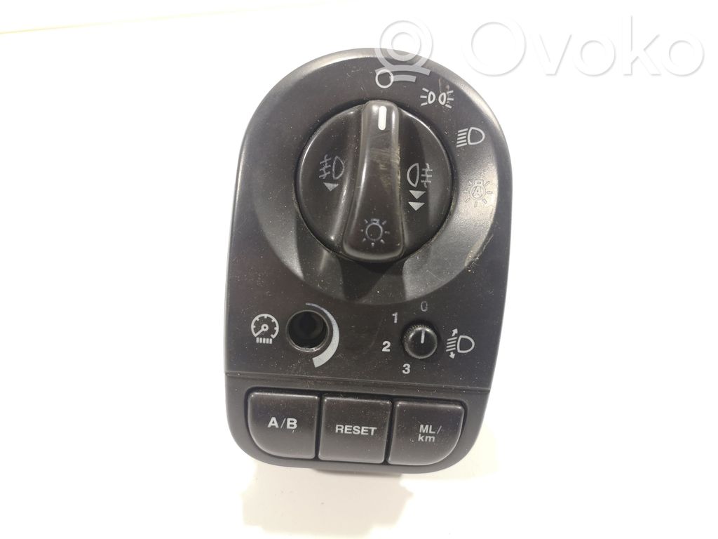 Jaguar X-Type Light switch 