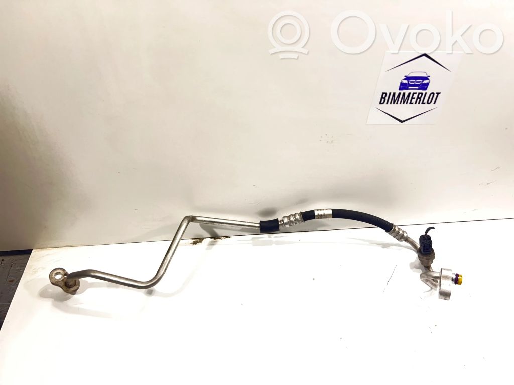 BMW X5 E70 Ilmastointilaitteen putki (A/C) 