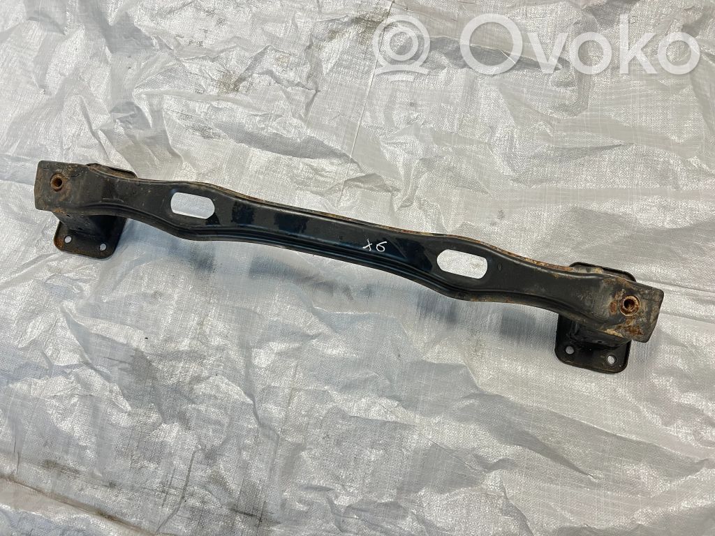 BMW X5 E70 Galinis sustiprinimas bamperio 
