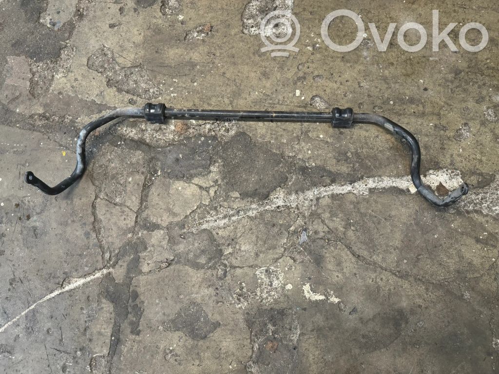 Barra estabilizadora delantera