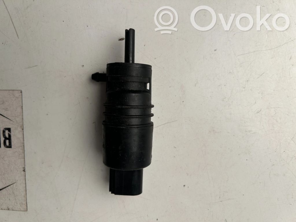 BMW 5 F10 F11 Logu mazgātāja sūknis 