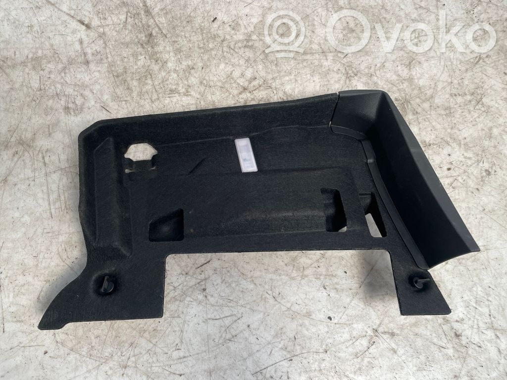 BMW 5 G30 G31 G38 Element deski rozdzielczej / dół 