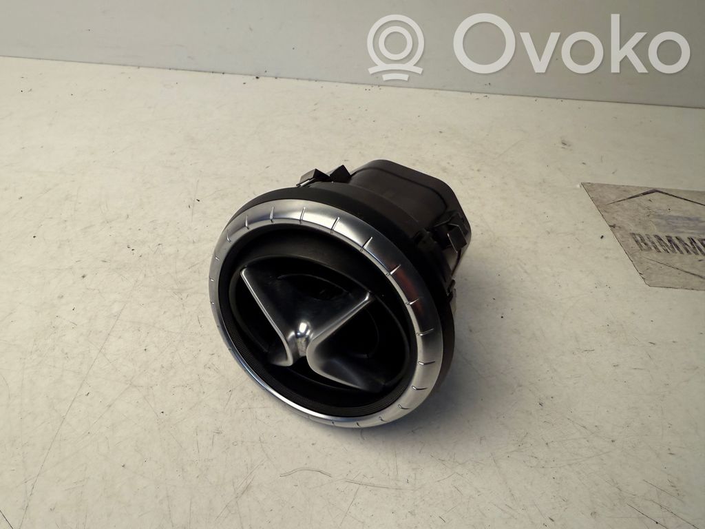 Mercedes-Benz CLA C117 X117 W117 Boczna kratka nawiewu deski rozdzielczej 