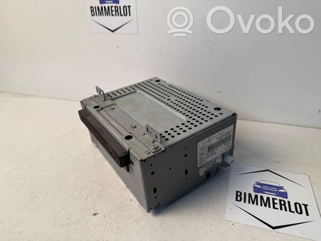 Ford Turneo Courier Panel / Radioodtwarzacz CD/DVD/GPS 