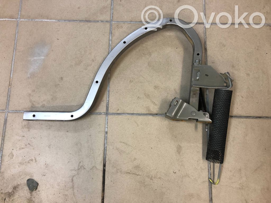 Dodge Charger Tailgate/trunk/boot hinge 
