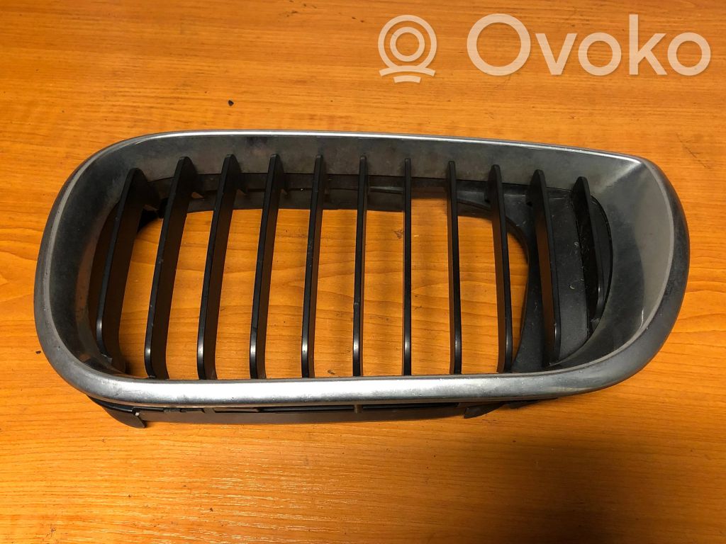 BMW 3 E46 Front grill 